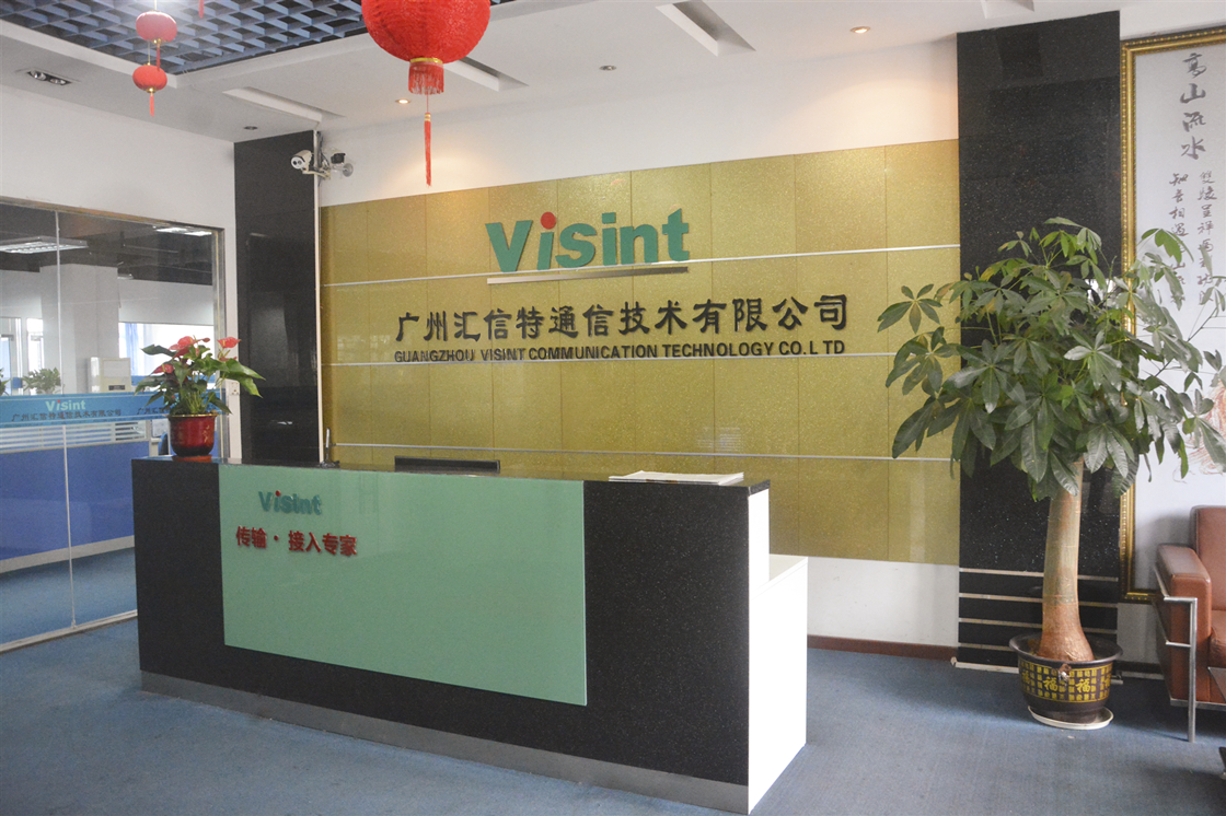 前台侧面_副本.jpg 前台侧面_副本.jpg